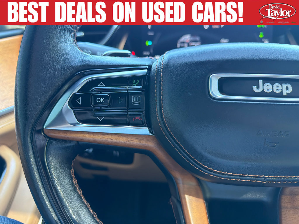 Used 2022 Jeep Grand Cherokee Summit AWD/4WD image 21