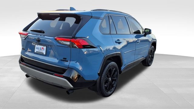 Used 2024 Toyota RAV4 SE AWD/4WD image 8