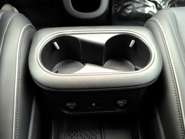 Used 2024 Hyundai Ioniq 5 Limited image 51