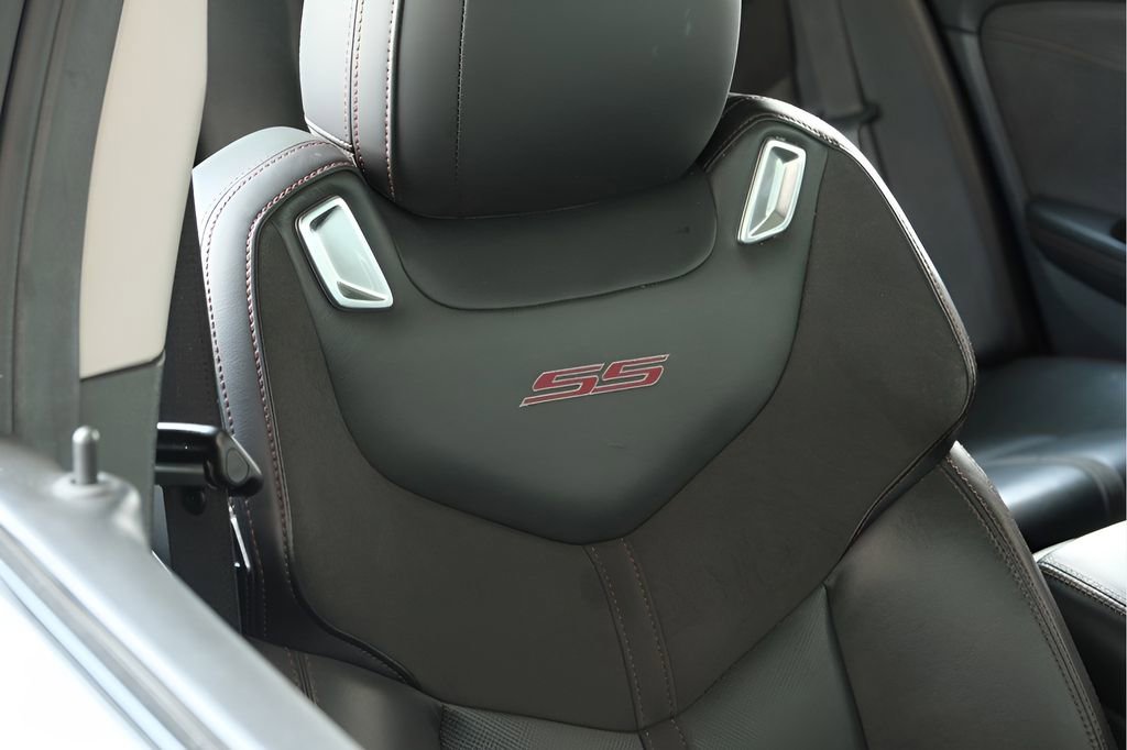 Used 2017 Chevrolet SS RWD image 30