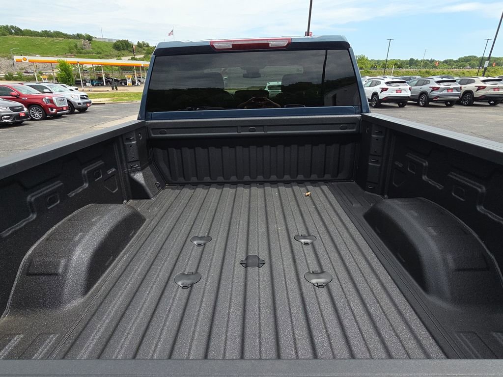 New 2026 Chevrolet Silverado 2500 Custom w/ Custom Convenience Package AWD/4WD image 8