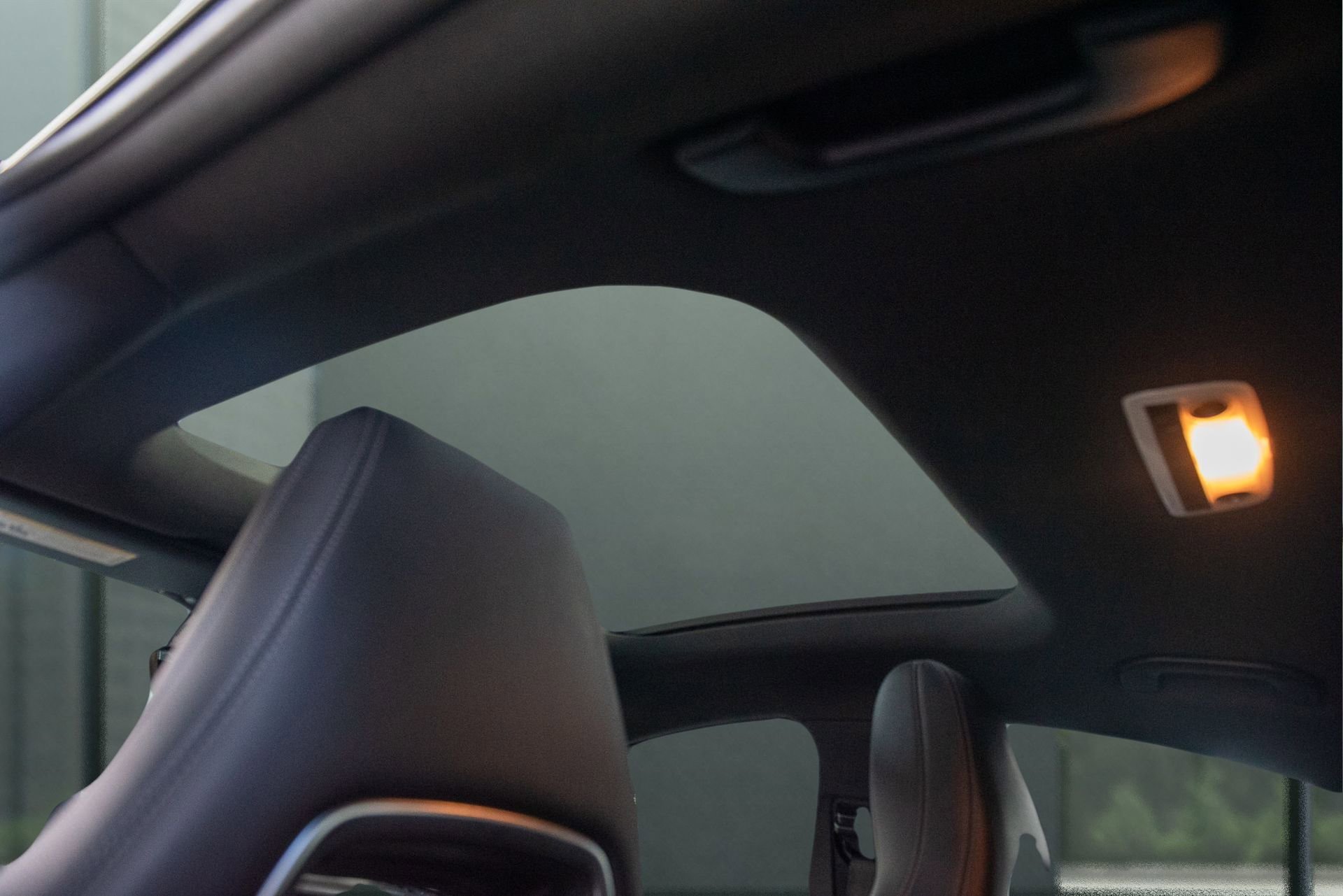 Used 2018 Mercedes-Benz CLA 250 4MATIC image 23