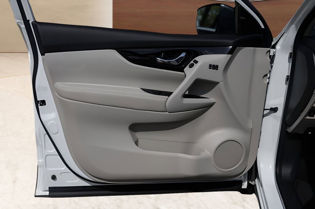 Used 2022 Nissan Rogue Sport SL w/ Premium Package image 23