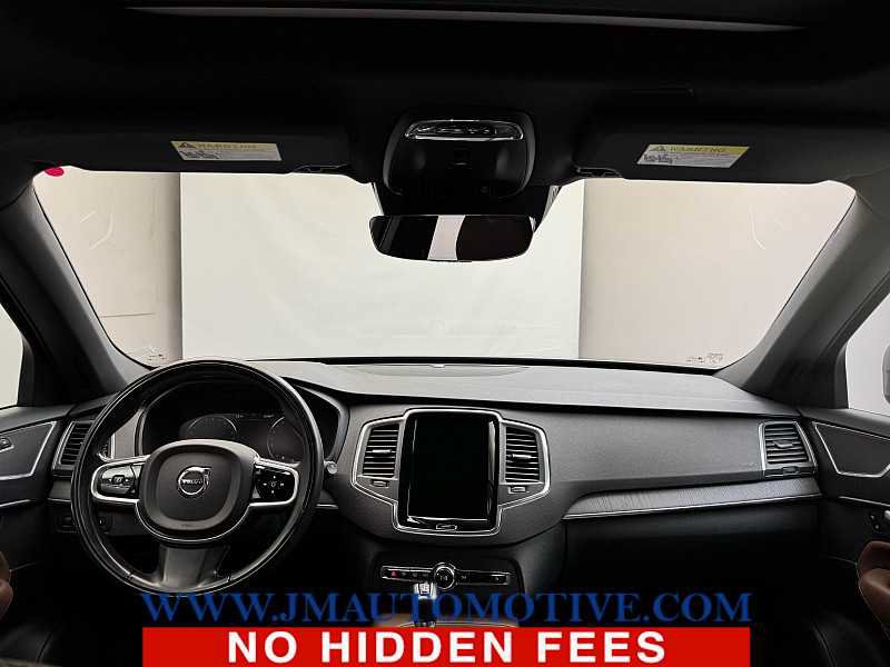 Used 2020 Volvo XC90 T6 Momentum AWD/4WD image 12