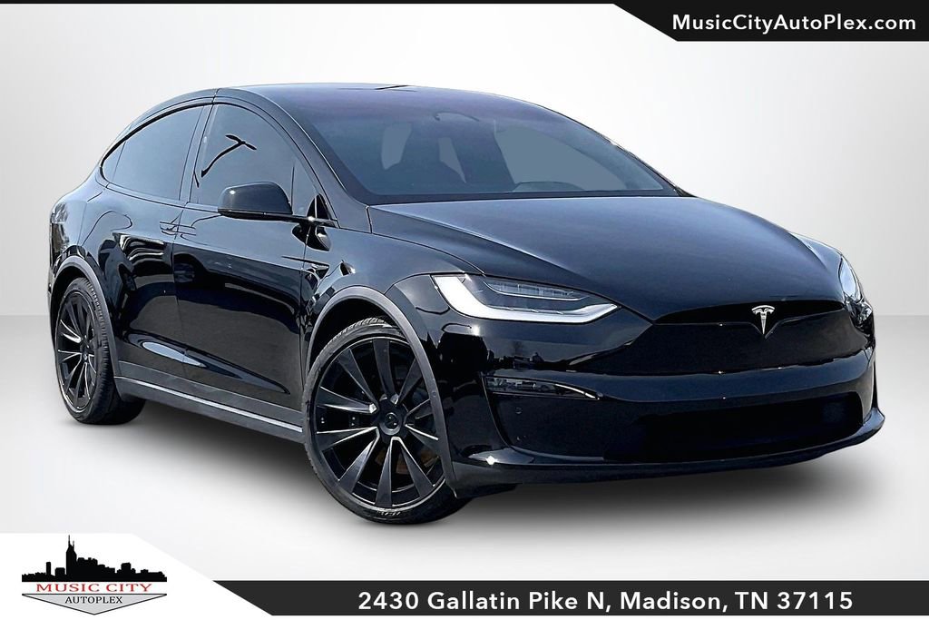Used 2023 Tesla Model X image 1