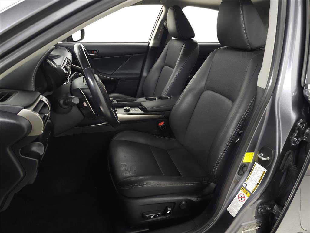 Used 2016 Lexus IS 300 AWD w/ Premium Package image 14