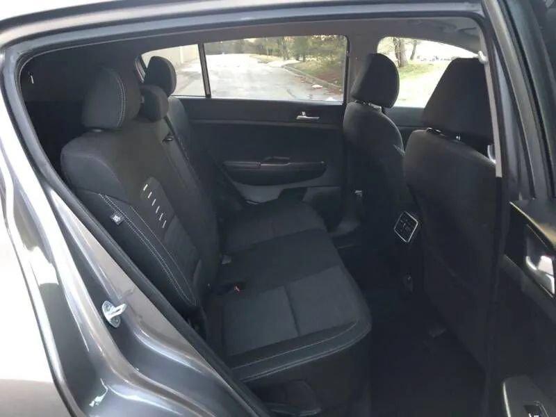 Used 2018 Kia Sportage LX FWD image 23