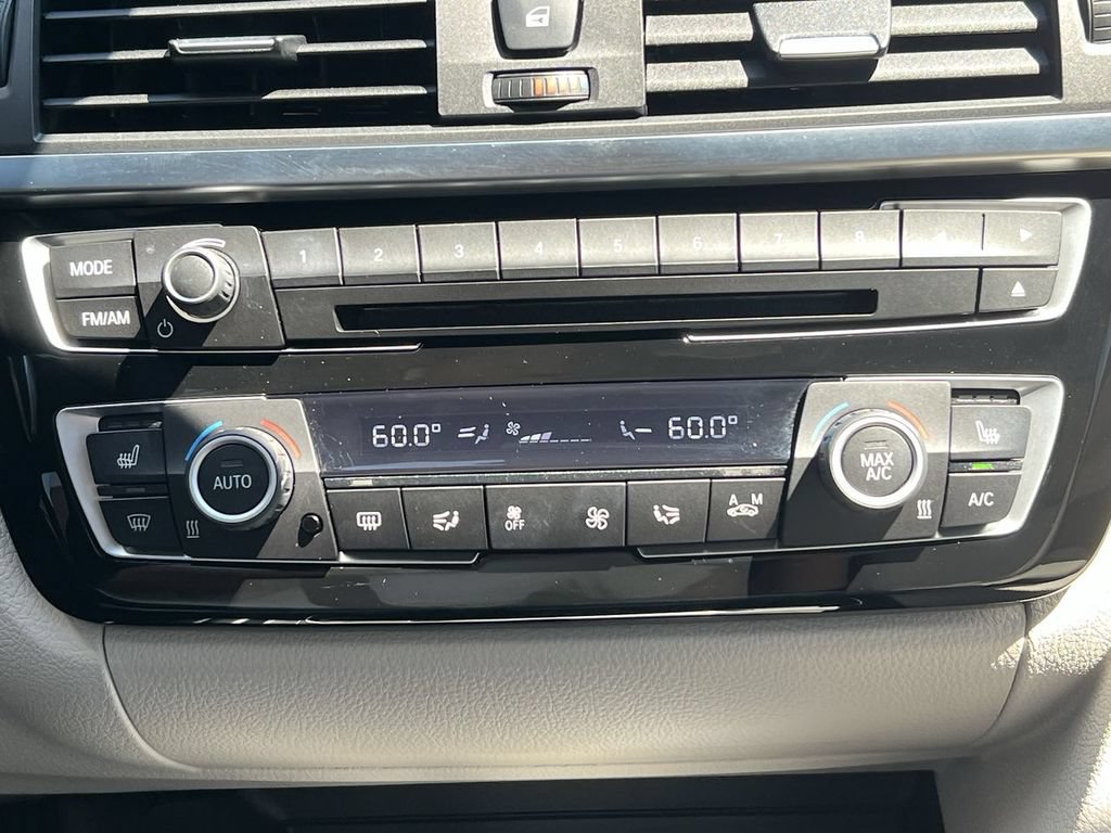 Used 2018 BMW 440i xDrive Convertible AWD/4WD image 26