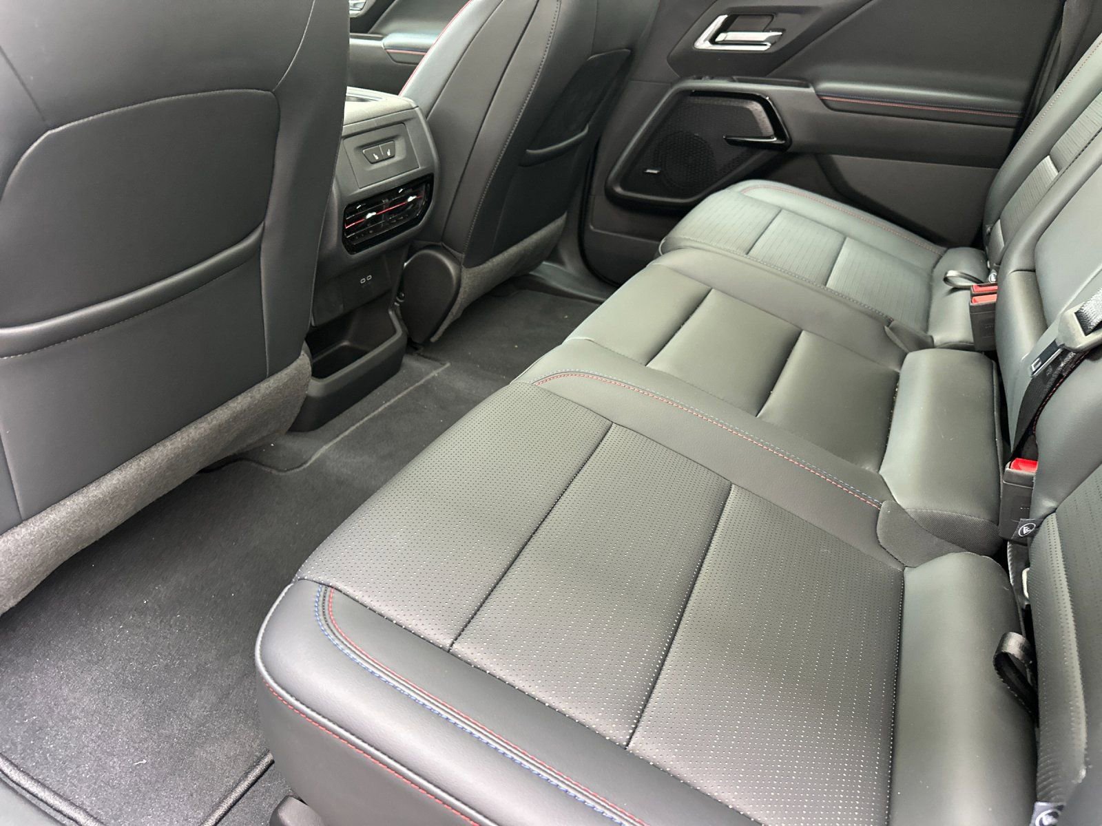 Used 2024 Chevrolet Silverado EV RST image 13