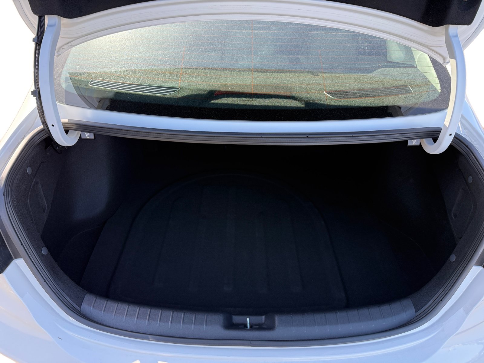 Used 2023 Kia Forte LXS w/ LXS Technology Package FWD image 17