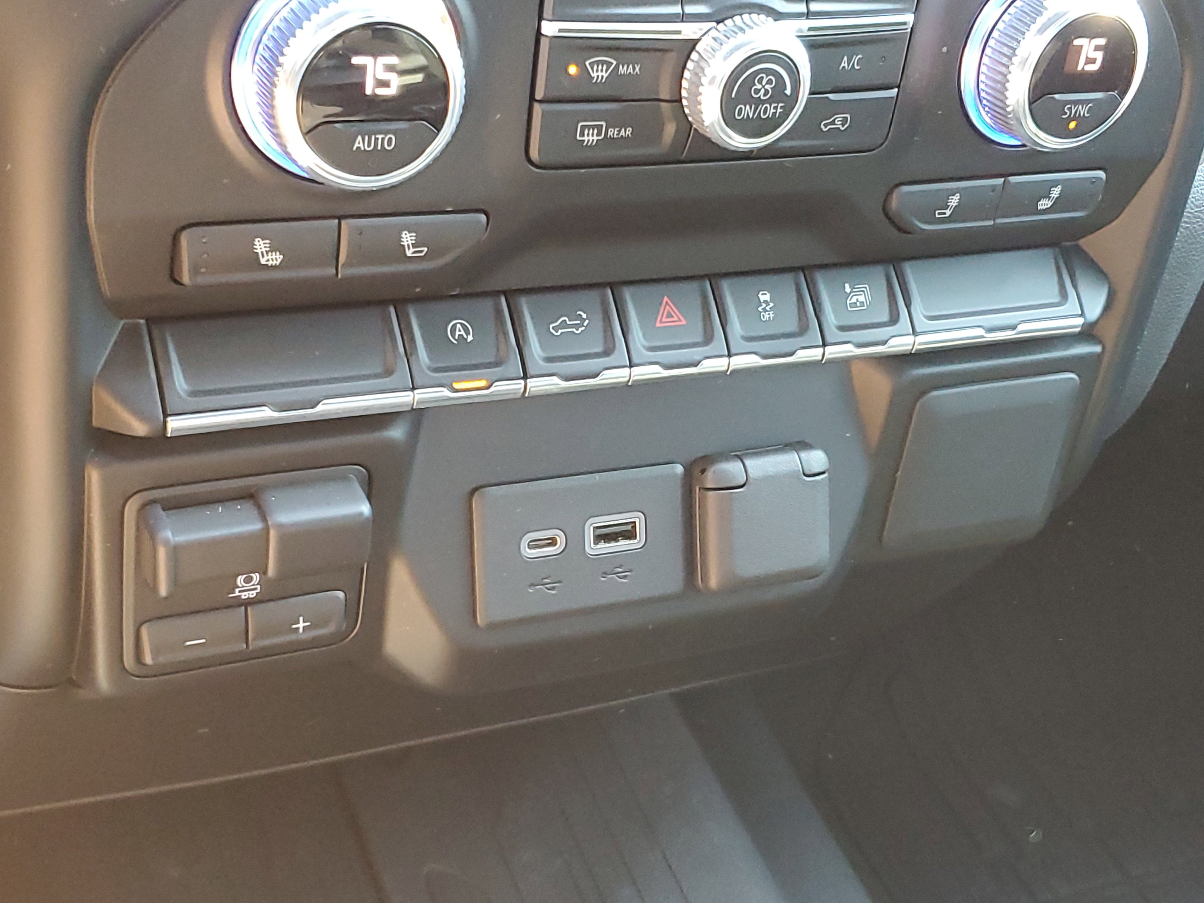 Used 2021 GMC Sierra 1500 Elevation image 20