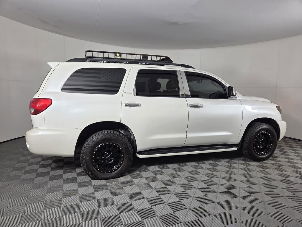 Used 2015 Toyota Sequoia Platinum image 4