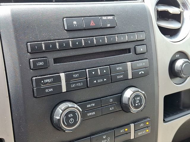 Used 2010 Ford F150 XLT image 11