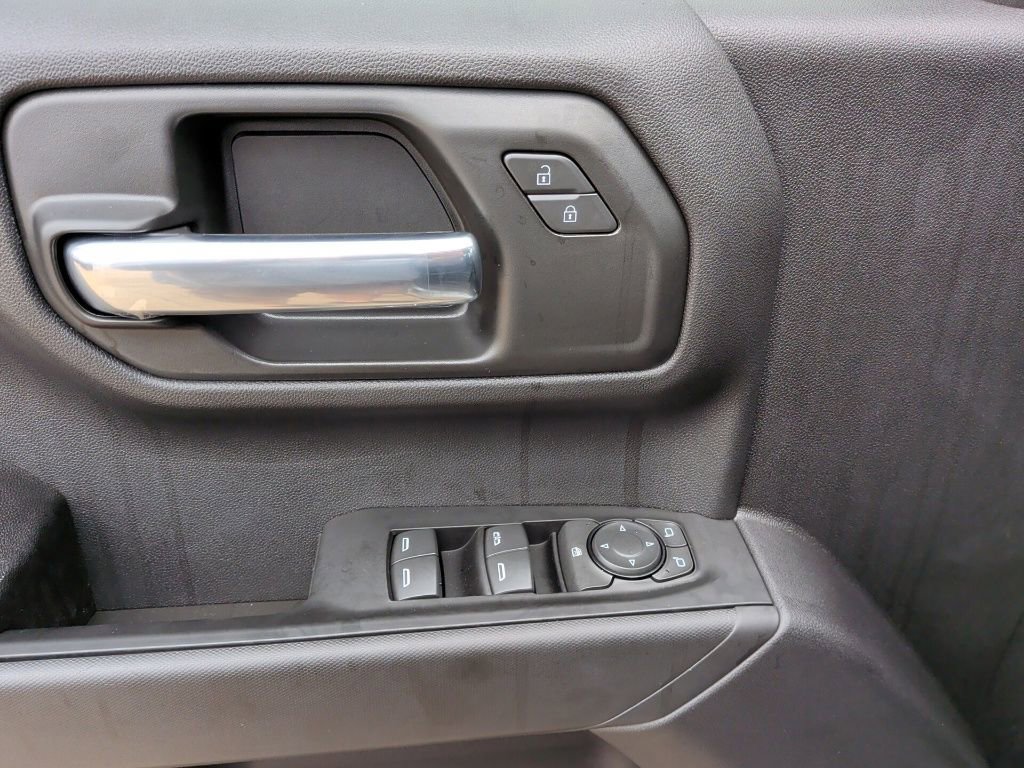 New 2025 Chevrolet Silverado 1500 Custom image 11