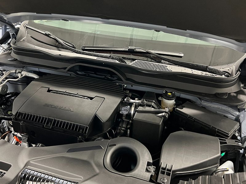 New 2025 Honda Pilot Touring image 13