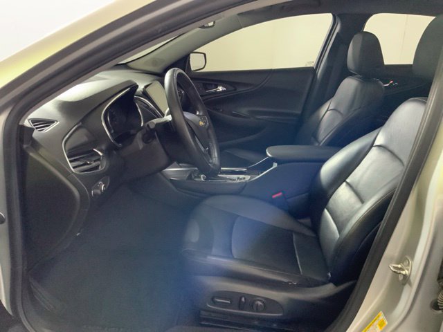 Used 2017 Chevrolet Malibu Premier w/ Premier Sun and Wheel Package FWD image 15