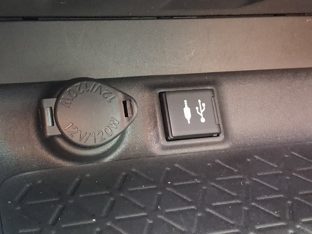 Used 2019 Toyota RAV4 XLE Premium w/ All Weather Liner Package AWD/4WD image 24
