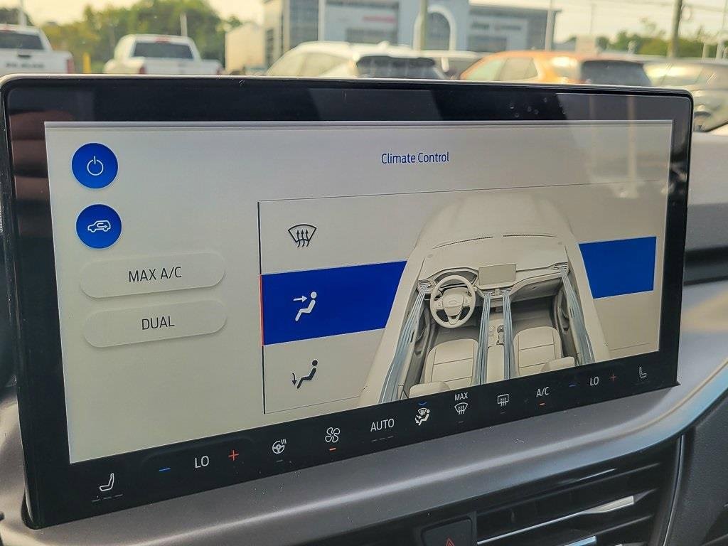 Used 2023 Ford Escape Active w/ Tech Pack #2 image 17