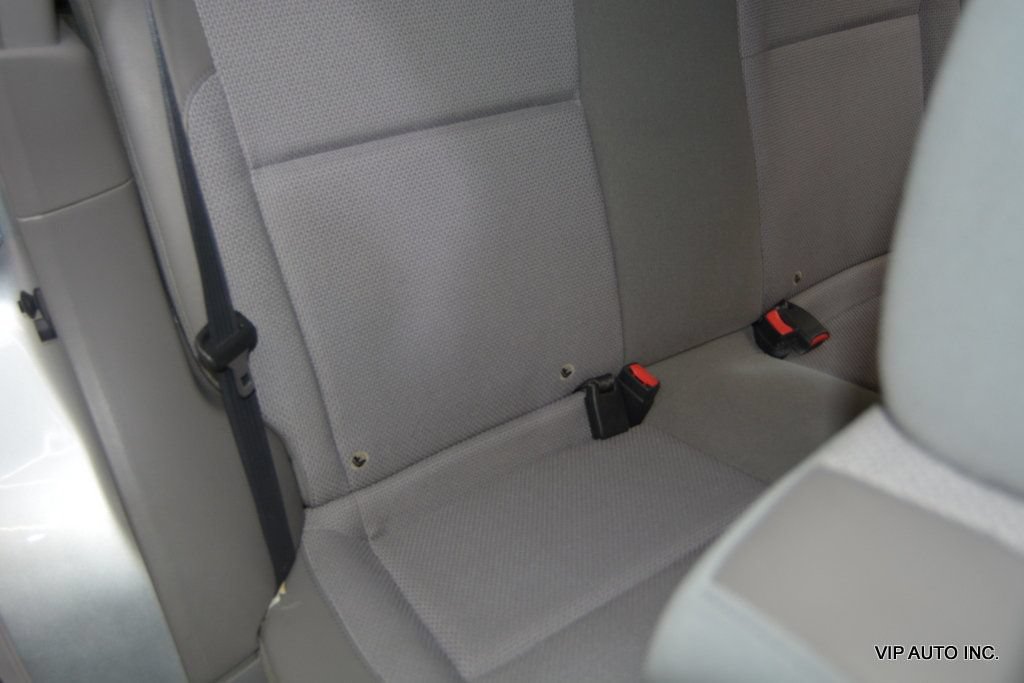 Used 2004 Subaru Forester 2.5X AWD/4WD image 26