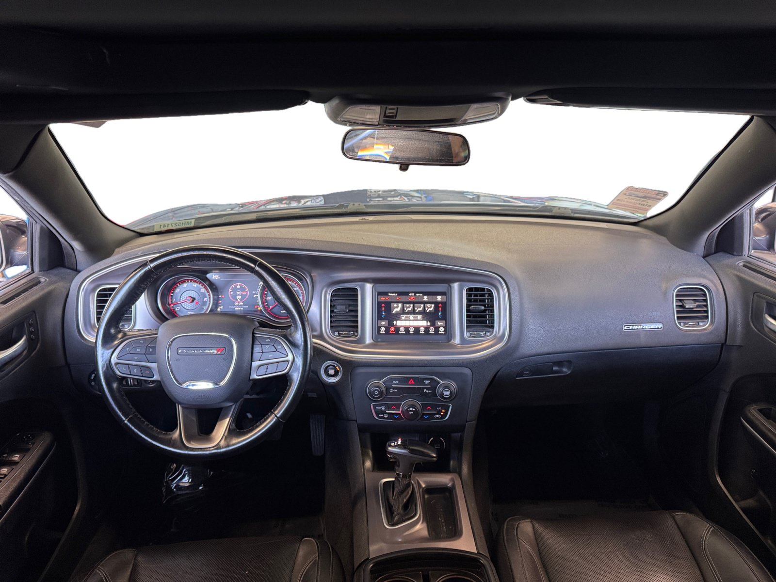 Used 2021 Dodge Charger SXT w/ Leather Interior Group RWD image 10