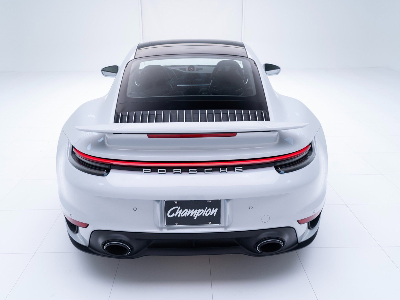 Certified 2025 Porsche 911 Turbo AWD/4WD image 10