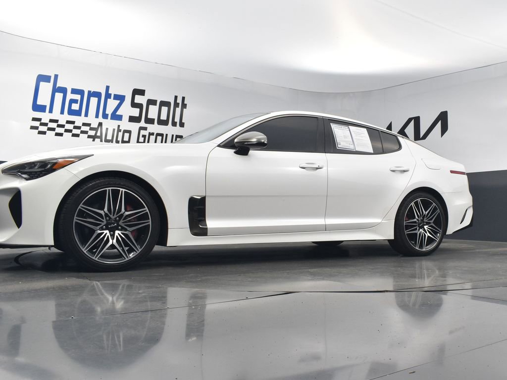 Used 2022 Kia Stinger GT1 w/ Red Interior Color Package RWD image 18