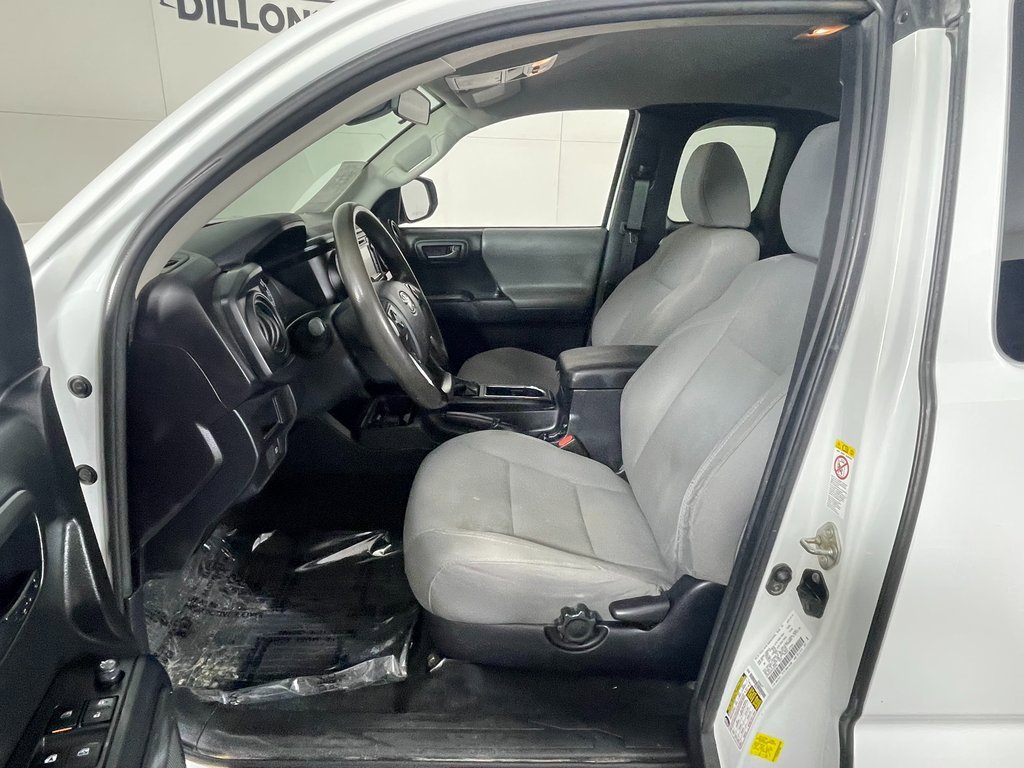 Used 2019 Toyota Tacoma SR5 image 12