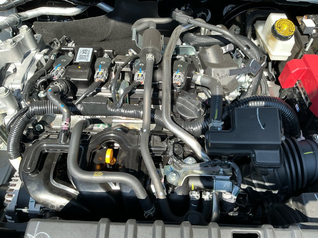 New 2027 Nissan Kicks SV AWD/4WD image 9