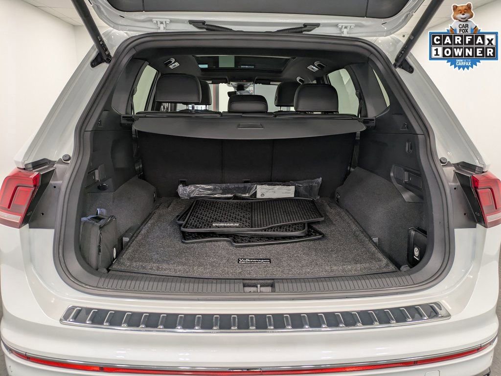 Used 2022 Volkswagen Tiguan SEL R-Line image 26