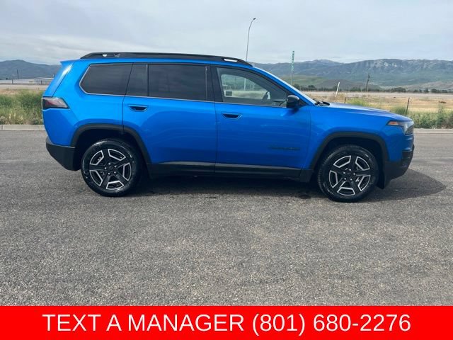 New 2026 Jeep Cherokee Laredo AWD/4WD image 2