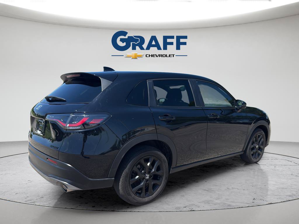 Used 2023 Honda HR-V Sport image 8