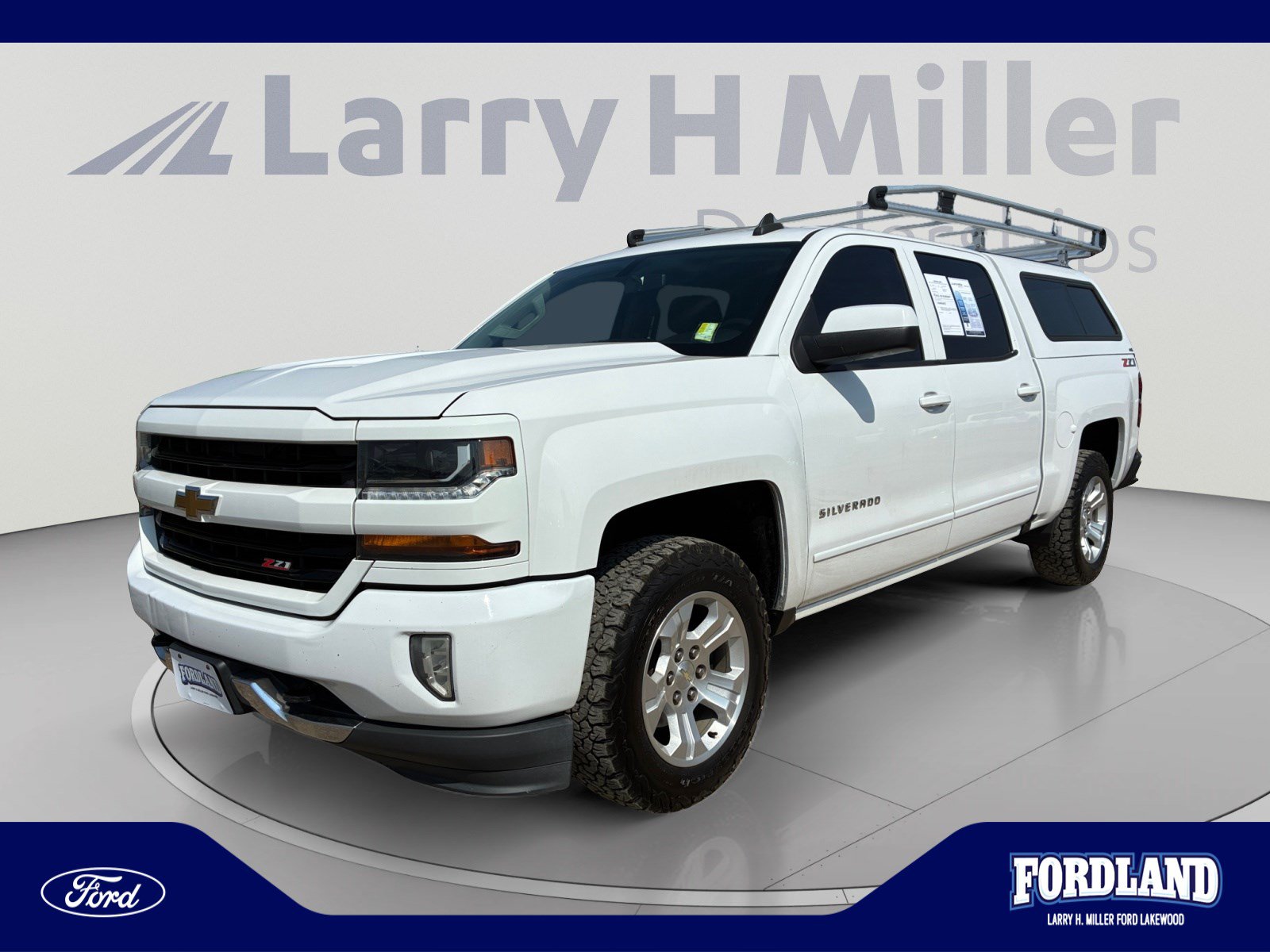 Used 2018 Chevrolet Silverado 1500 LT w/ All Star Edition AWD/4WD image 1