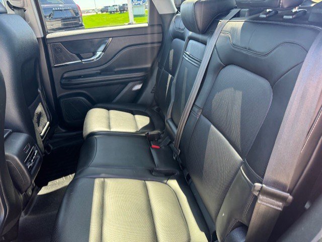 Used 2020 Lincoln Corsair FWD w/ Premium Package image 30