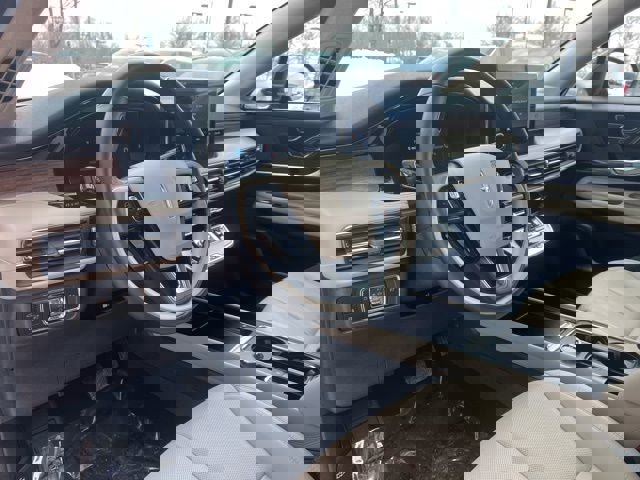 Used 2025 Lincoln Corsair Grand Touring w/ Equipment Group 301A image 25