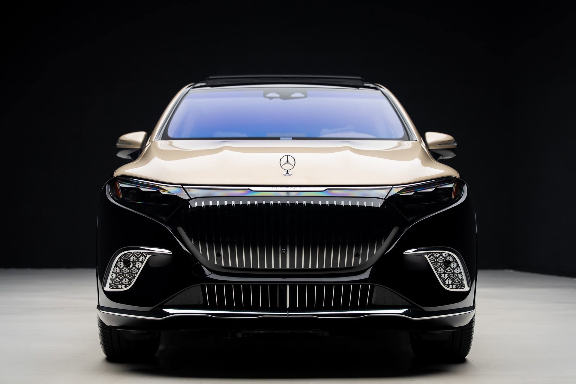 Used 2024 Mercedes-Benz Maybach EQS 680 4MATIC image 8