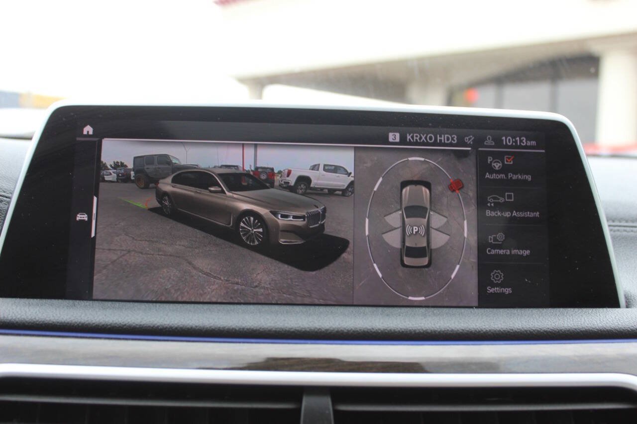 Used 2022 BMW 740i xDrive AWD/4WD image 41