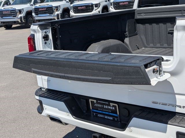 Used 2023 GMC Sierra 1500 Denali w/ Technology Package AWD/4WD image 32