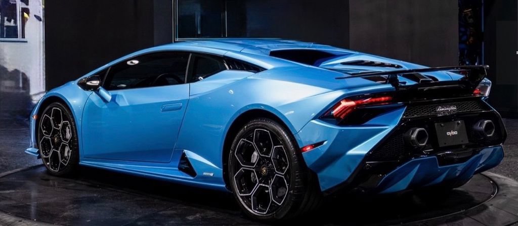 Used 2023 Lamborghini Huracan Tecnica RWD image 4