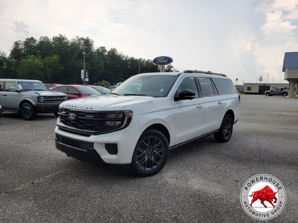 New 2027 Ford Expedition Max Platinum w/ Stealth Appearance Package AWD/4WD image 2