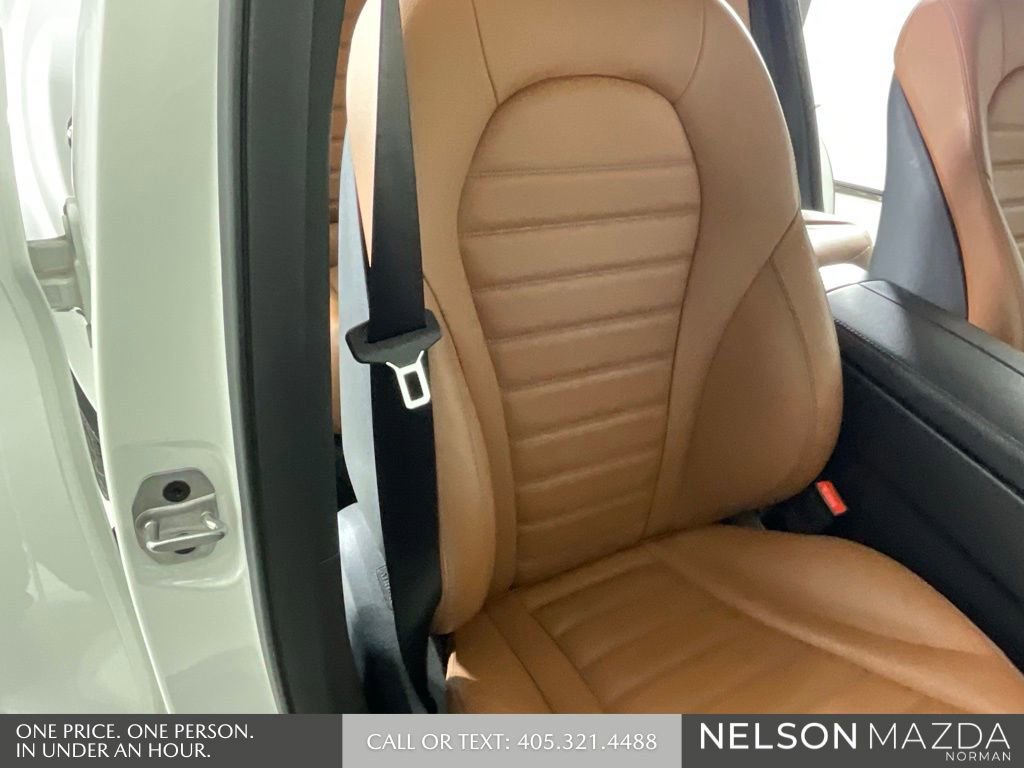 Used 2022 Mercedes-Benz GLC 300 4MATIC image 27