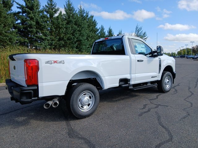 New 2026 Ford F250 XL w/ F-250 >10K GVWR Package image 3