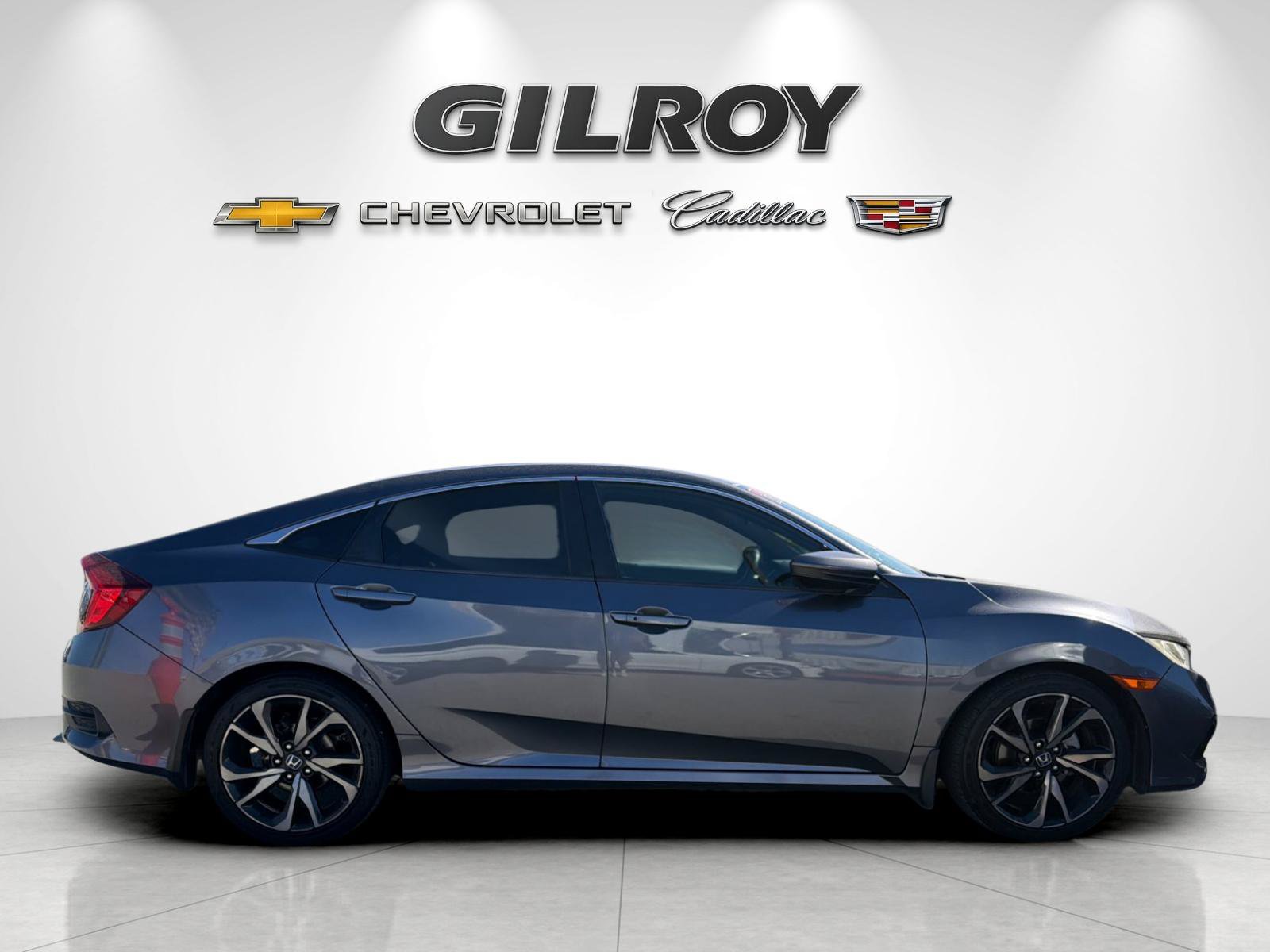 Used 2020 Honda Civic Sport image 2