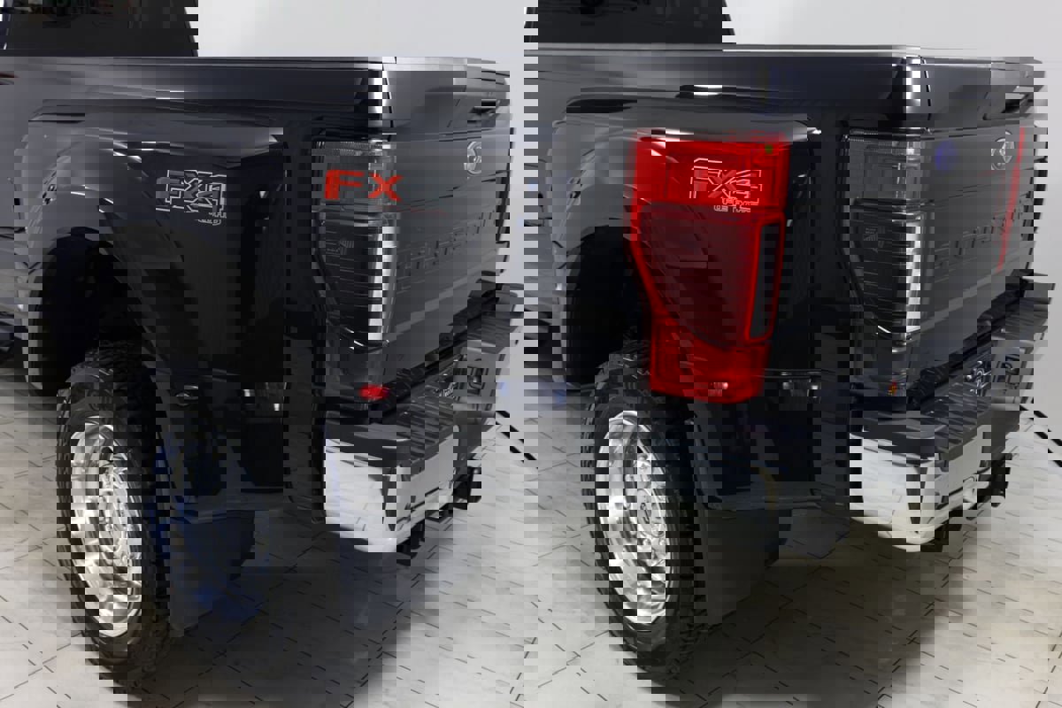 Used 2020 Ford F450 Lariat w/ Lariat Ultimate Package image 46