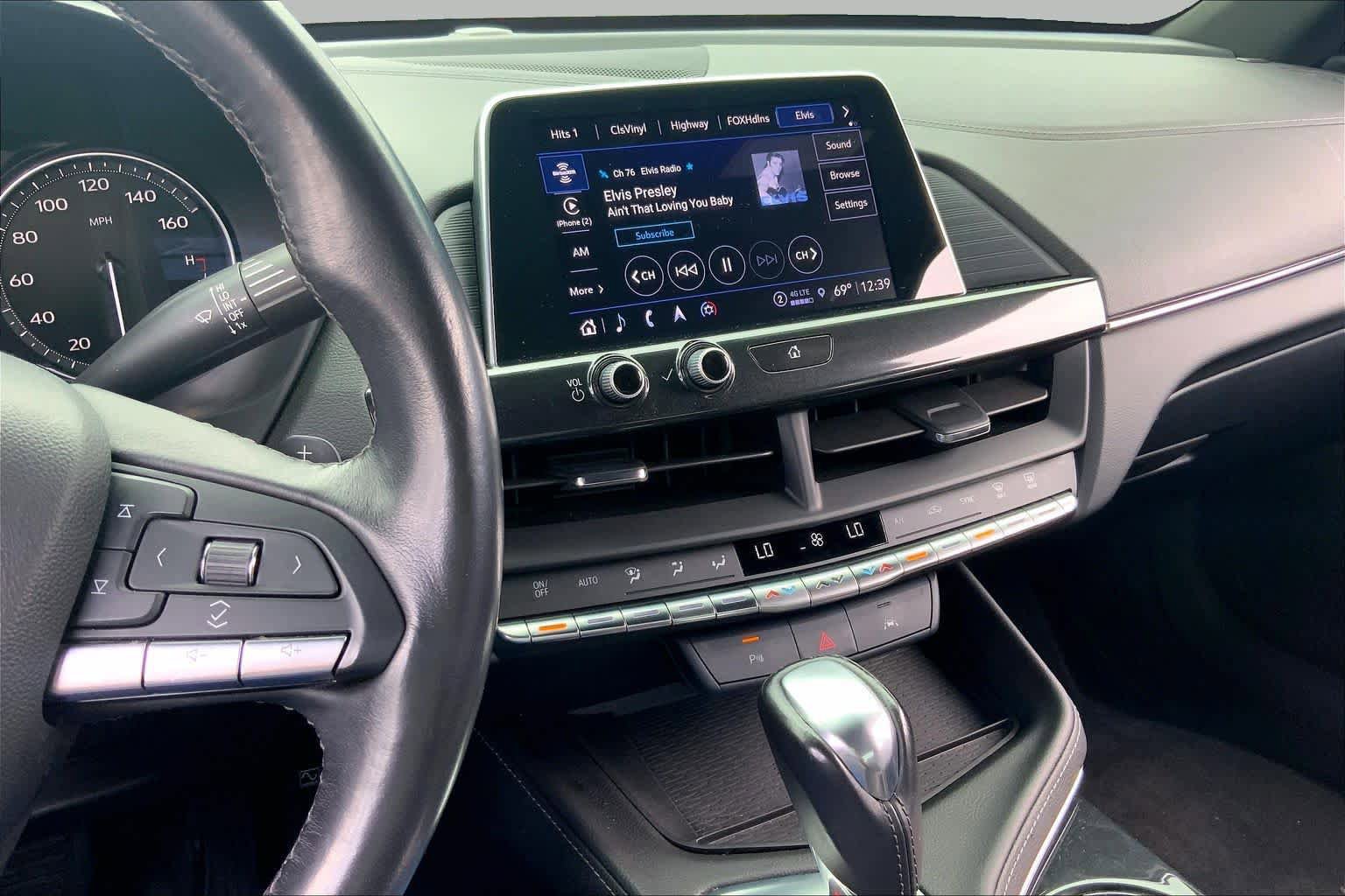 Used 2022 Cadillac CT4 Luxury w/ Sun And Sound Package RWD image 7