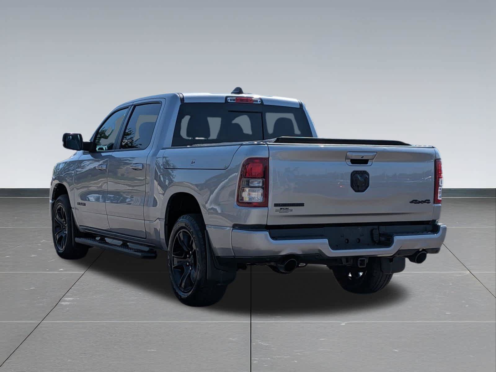 Used 2021 RAM 1500 Big Horn AWD/4WD image 3