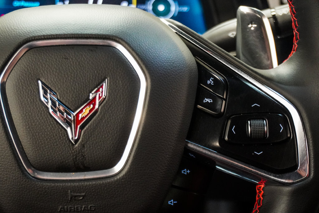 Used 2023 Chevrolet Corvette Stingray Coupe w/ 1LT RWD image 10