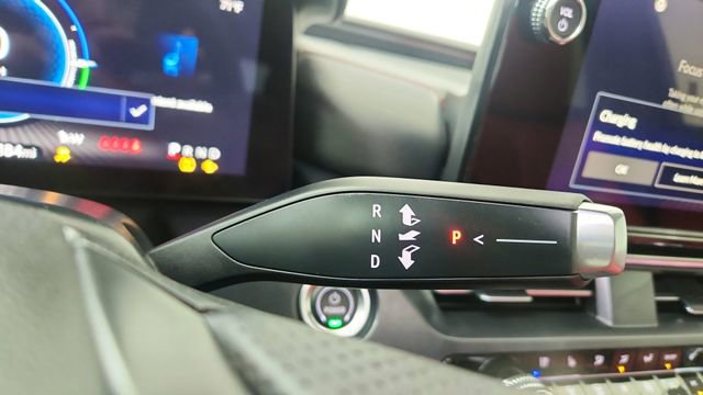 Used 2024 Acura ZDX A-Spec image 41