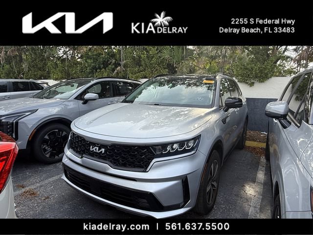 Certified 2022 Kia Sorento EX w/ Panoramic Sunroof Package FWD image 9