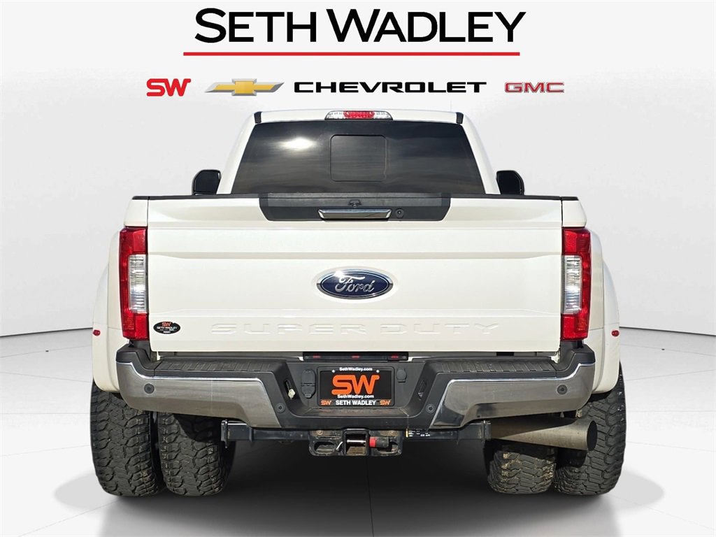 Used 2019 Ford F350 Lariat w/ Lariat Value Package image 6