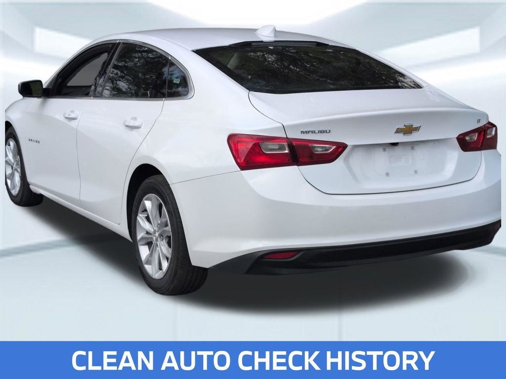 Used 2023 Chevrolet Malibu LT image 2